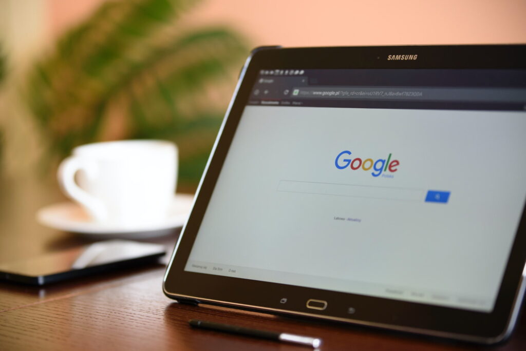 Aggiungi un widget per le recensioni di Google al tuo sito web