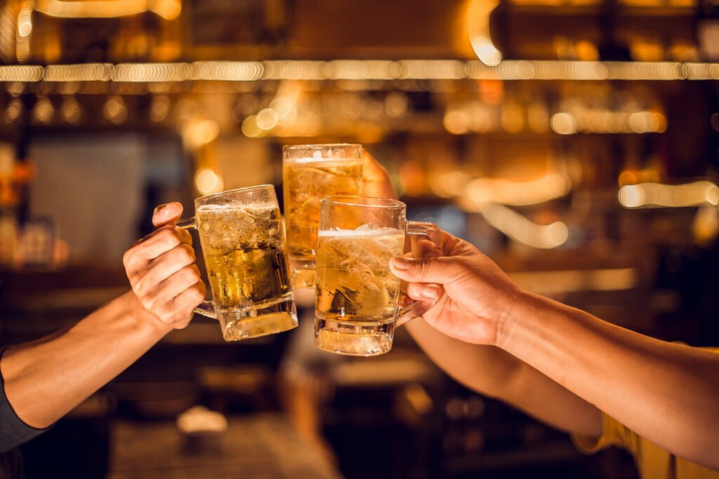 Diventa il centro degli Happy Hour notturni del settore