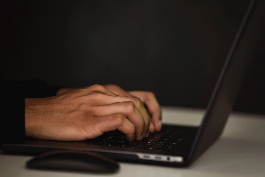 10 Suggerimenti per la pagina di localizzazione dei ristoranti. Ottenere più clienti! 11 Aggiungi dei link interni ed esterni pertinenti